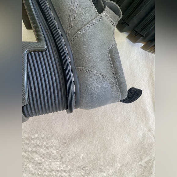 Dr. Martens Atlas Corran Mary Jane Gray Suede Platform Heeled Oxfords Women’s 11 - Picture 5 of 14